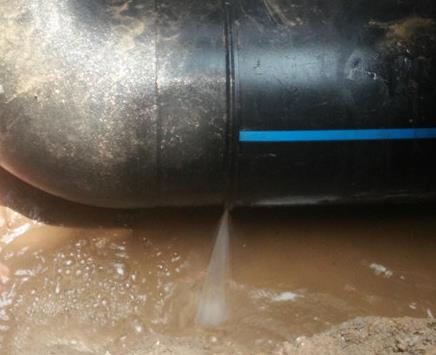 双滦楼顶渗水维修公司为大家分享下双滦卫生间漏水维修修补技术!